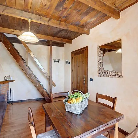 Holiday home Al Pagan - Lo Scoiattolo Pigna